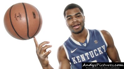 Kentucky Wildcats guard Andrew Harrison