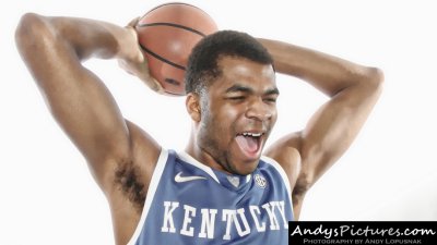 Kentucky Wildcats guard Andrew Harrison