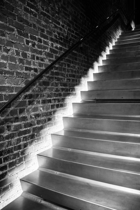 Zig Zag Upward