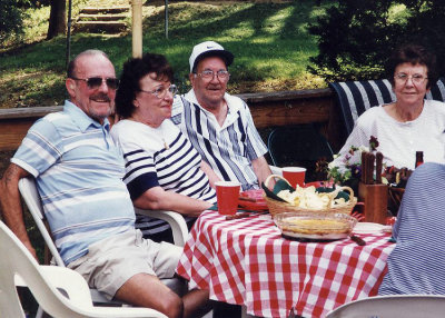 Bill, Aunt Evelyn, Uncle Larry, Aunt Gladys