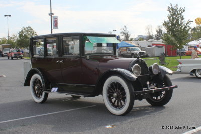 circa 1923 Cadillac Suburban 7 Passenger