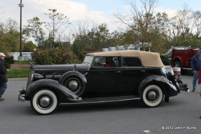 1936 Packard 120 Convertible Sedan