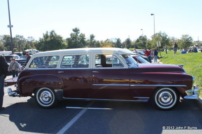 1954 Chrysler Windsor Deluxe Town & Country Wagon