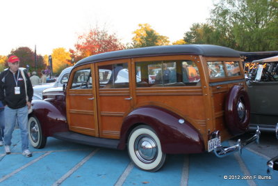 1940 Ford Deluxe Station Wagon