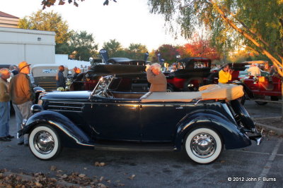 1936 Ford Deluxe Phaeton