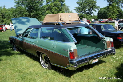 1973 Buick Estate Wagon - Disappearing Tailgate