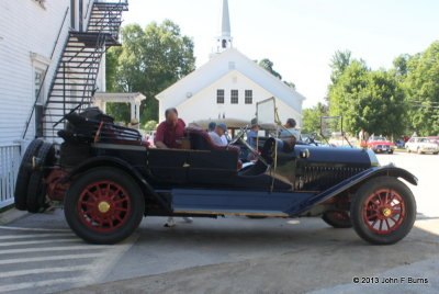 1914 Locomobile Touring