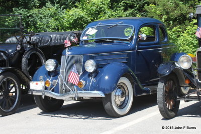 1936 Ford V8 DeLuxe 5 Window Coupe