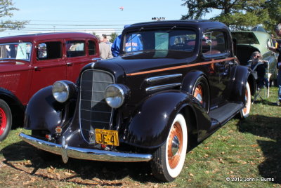 1933 Oldsmobile 6cyl Coupe
