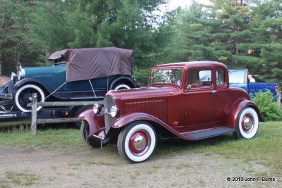 1932 Ford 5 Window Coupe