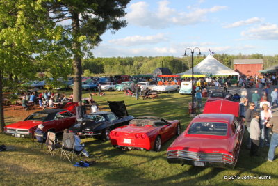 Kimball Farm Parking Lot