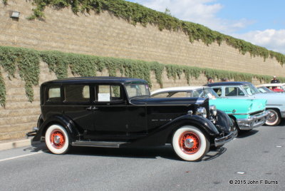 1934 Packard 1100 5 Passenger Sedan