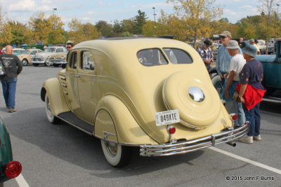 1934 Chrysler Airflow Town Sedan
