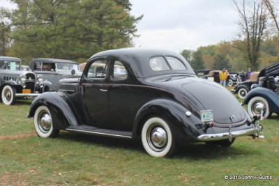 1937 Ford V8 Coupe