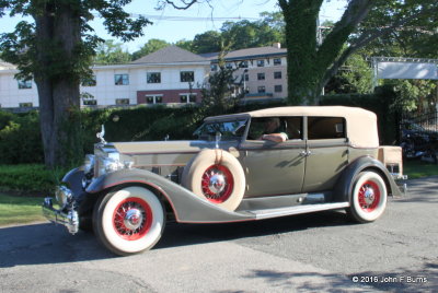 1933 Packard Tenth Seres V12 Convertible Sedan 