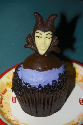 Villains Unleashed Maleficent cupcake
