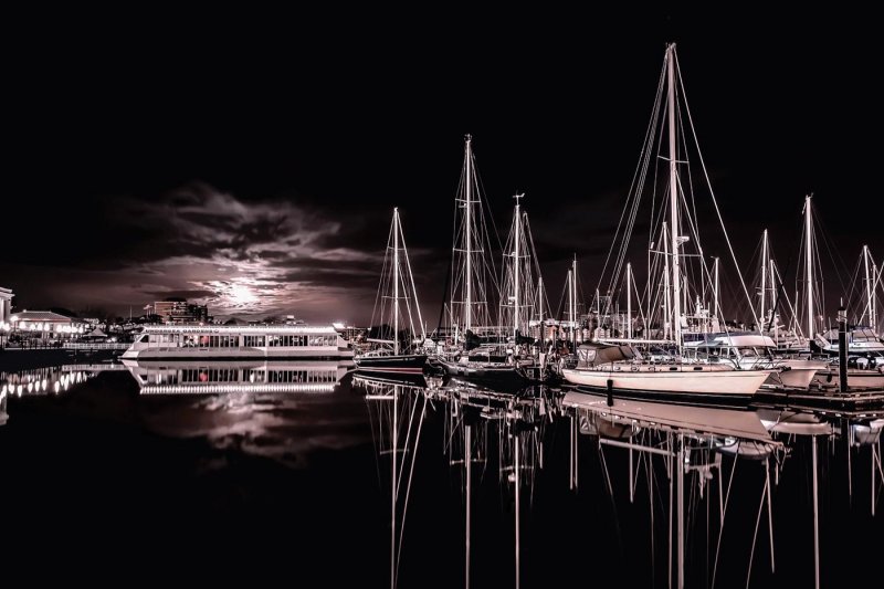 Moonlit Harbour<br>Dale Fenwick<br>CAPA  2015 Theme Light
