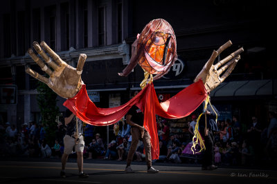 Ian Faulks<br>Puppets for Peace