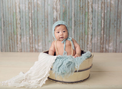 Rebecca C. 3 month session 2014_0021-proof2.jpg