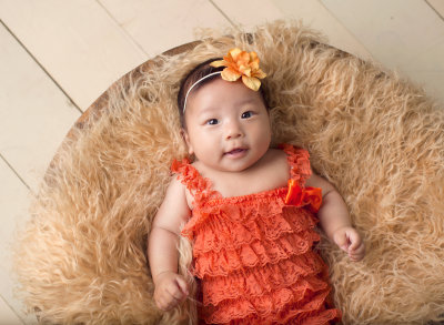 Rebecca C. 3 month session 2014_0104-proof2.jpg