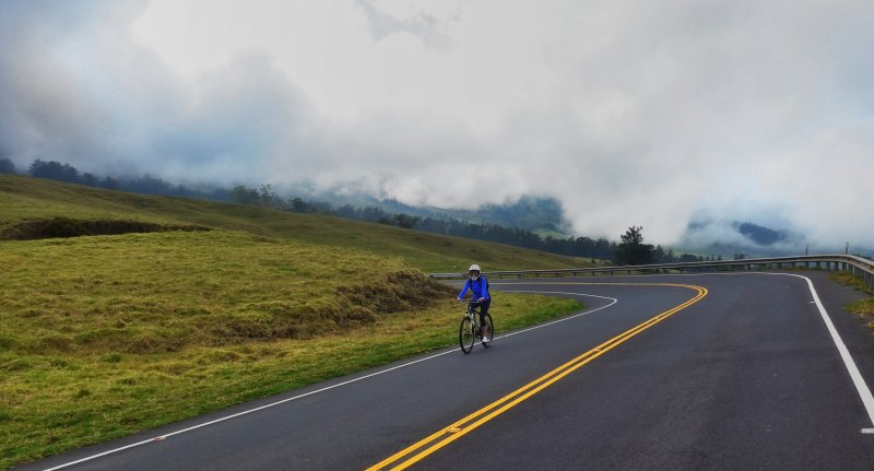 This was a rare sight: a rider coming down alone. The rest of the riders I encountered were in groups.