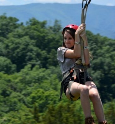 Rachel zipping