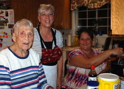 Three generations making fudge