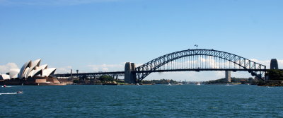 bridge and opera house