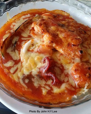 Salmon And Abalone Baked Rice In Red Sauce.jpg