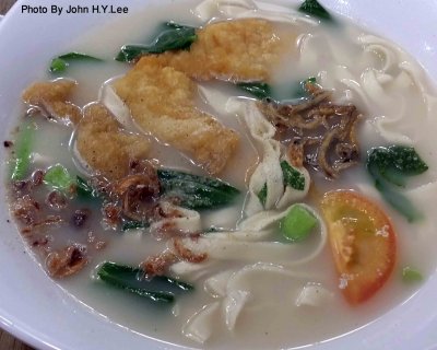 Fried Fish Noodle Soup.jpg