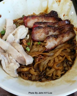 Chicken And Char Siew Ipoh Hor Fun.jpg