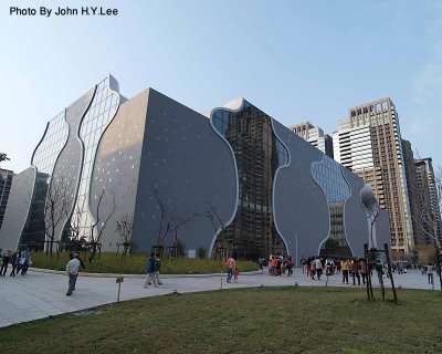 036 - National Tai Chung Theater.jpg