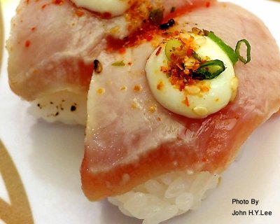 Salmon Sushi.jpg
