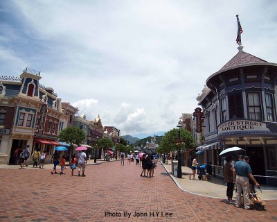 103 - Disney Street.jpg