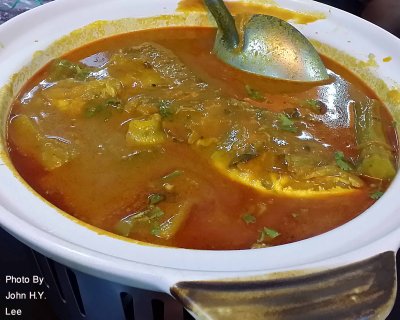 Indian Fish Head Curry.jpg