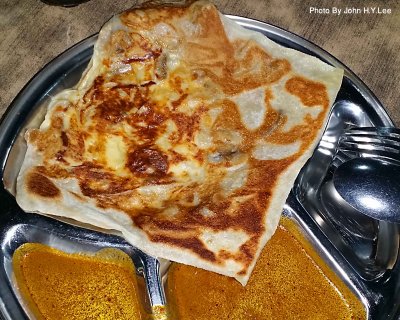 Mushroom Cheese Prata With Curry.jpg