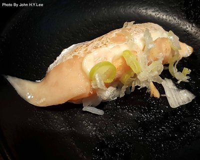 Fatty Salmon Sushi.jpg