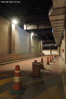 087 - Entrance Tunnel To First World Hotel.jpg