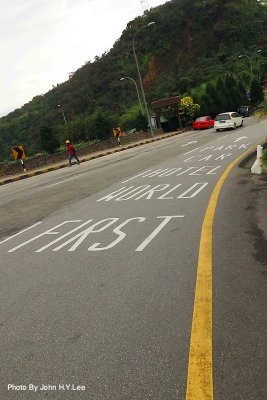 184 - To First World Hotel Carpark.jpg