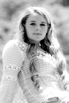 Hannah - Senior 2012