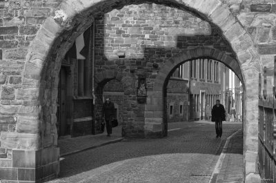Walking through the city walls