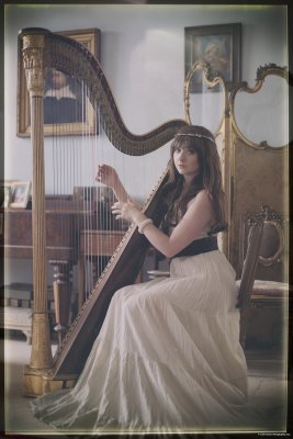 Vintage Harp player.