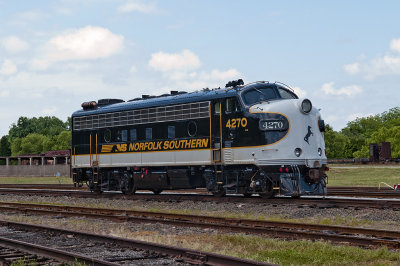 NS's F Unit
