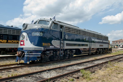 Wabash E8 in fresh paint