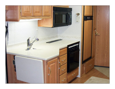 2002 Winnebago Itasca Suncruiser 35U for Sale