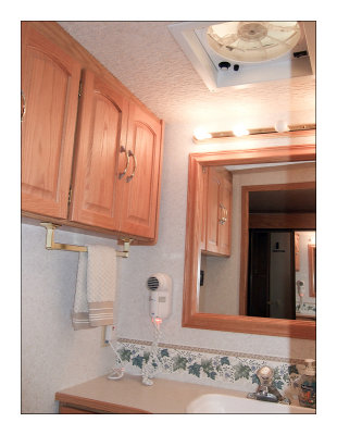 2002 Winnebago Itasca Suncruiser 35U for Sale