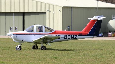 G-BOMZ Piper PA-38-112 Tomahawk [38-78A0635]