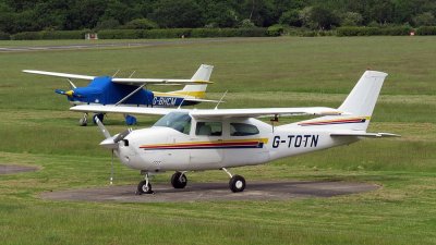 G-TOTN Cessna 210M Centurion II [210-61674]