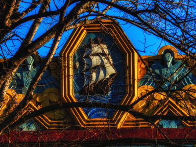 ship and harpies at 2nd and broadway