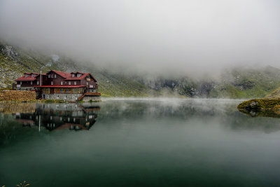 Foggy morning up on the Fagarrash mountains